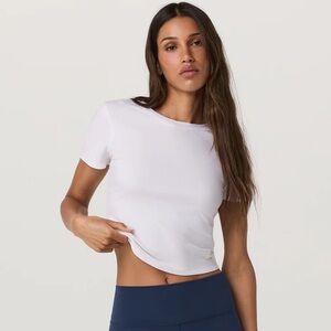 Vuori Pose Fitted Tee White